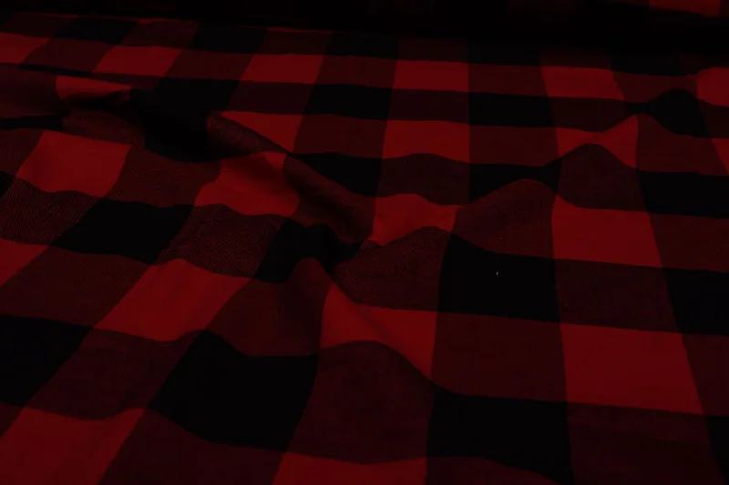 Black & Red Checks Cotton Yarn  Dyed Brushed Twill Fabric Smocked unclassified dresses